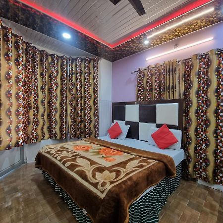Hotel Sunbeam Далхаузи Экстерьер фото