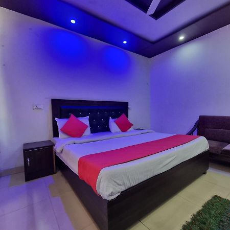 Hotel Sunbeam Далхаузи Экстерьер фото