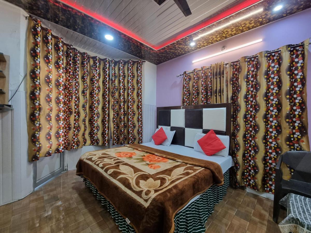 Hotel Sunbeam Далхаузи Экстерьер фото