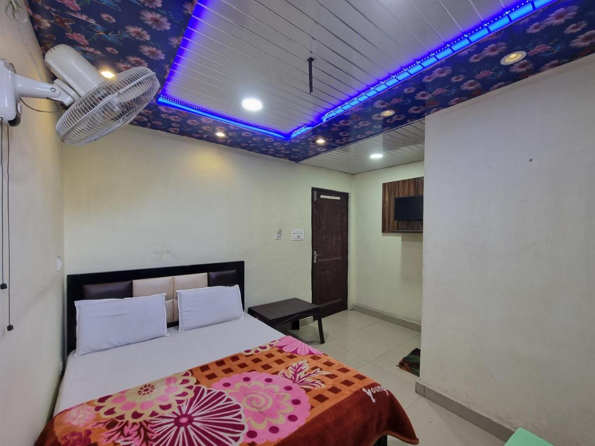 Hotel Sunbeam Далхаузи Экстерьер фото