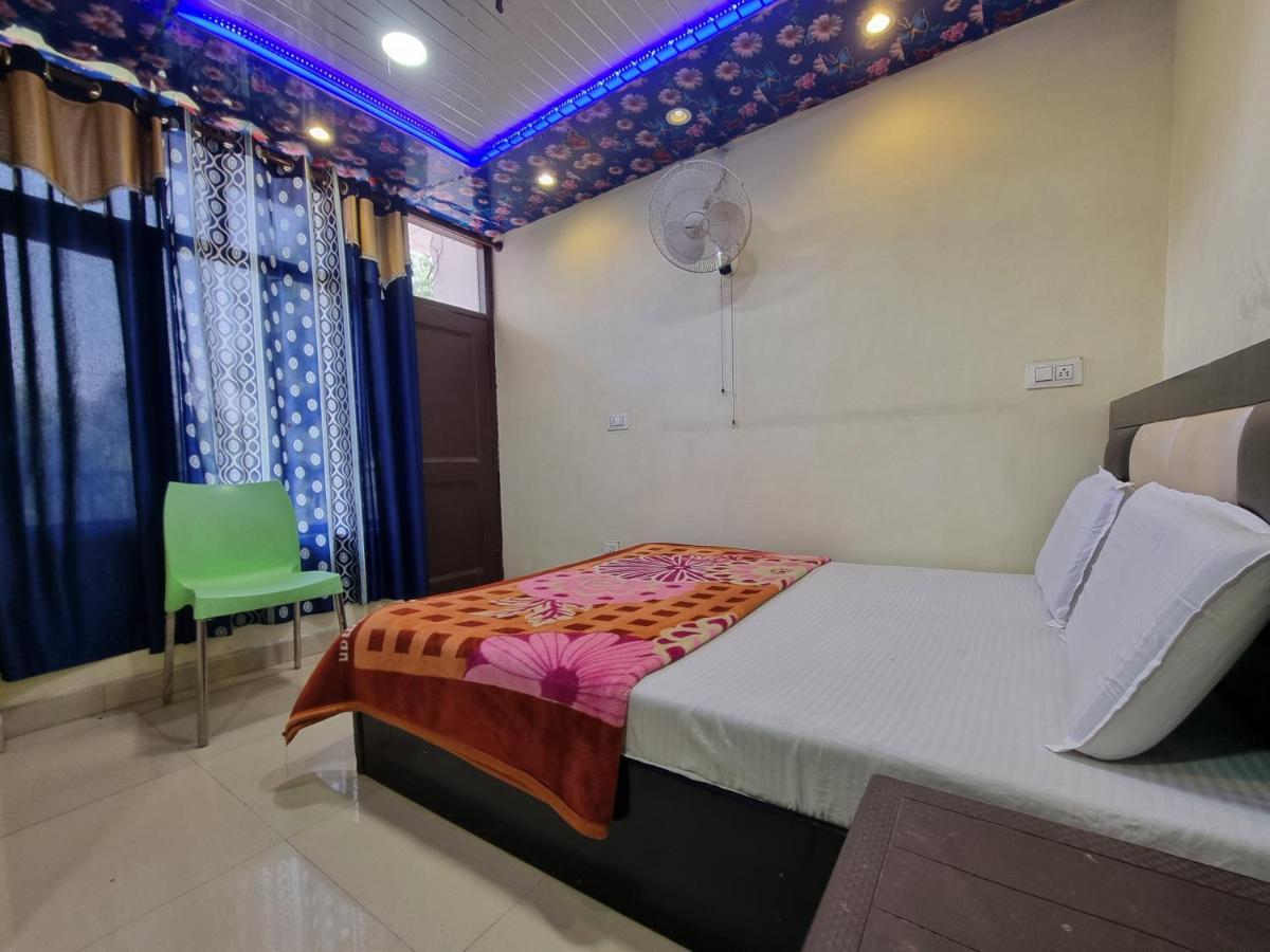 Hotel Sunbeam Далхаузи Экстерьер фото